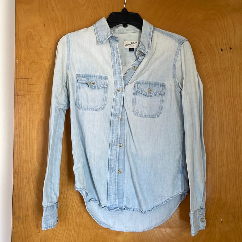Universal Thread chambray button down